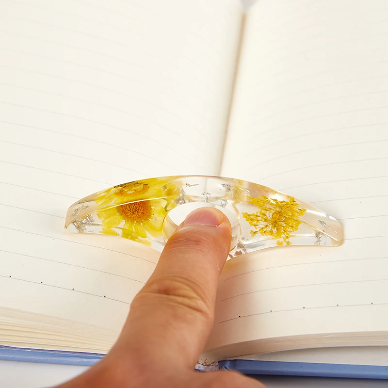 1PC Epoxy Dried Flowers Thumb  - Dried Flower Bookmark review and price